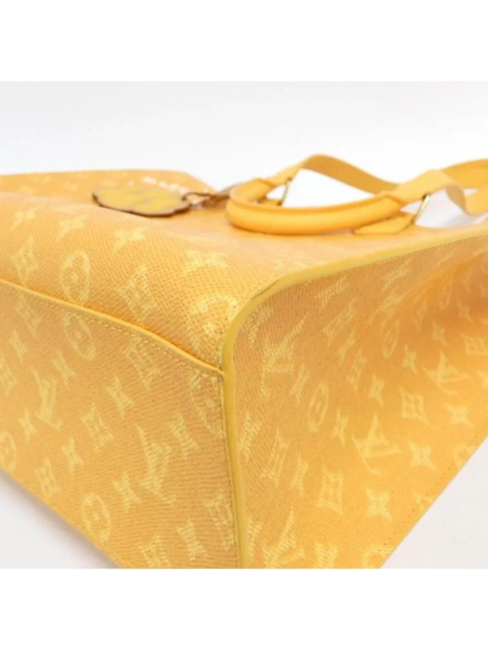 Louis Vuitton Monogram Heritage Sac Plat